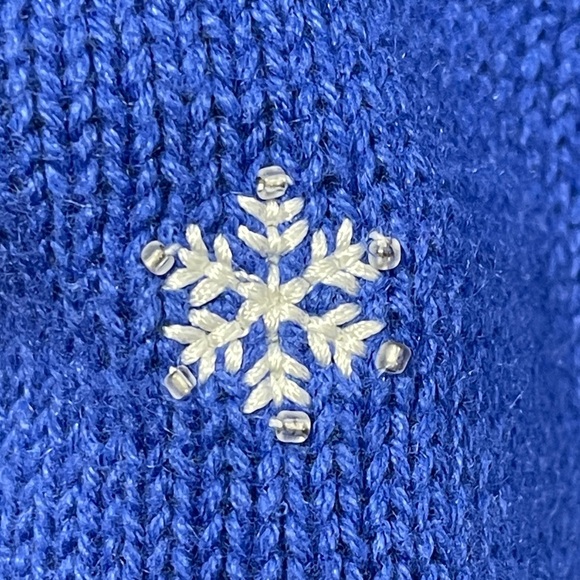 Quacker Factory Embroidered Snowman Snowflake Cardigan Size Large Beaded Detail - Picture 6 of 6